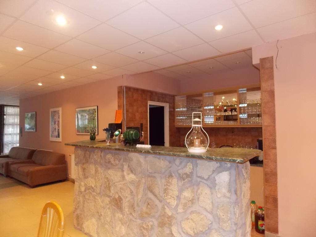 Hotel Family Balatonfoldvar Bagian luar foto
