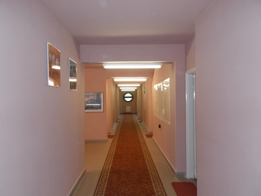 Hotel Family Balatonfoldvar Bagian luar foto