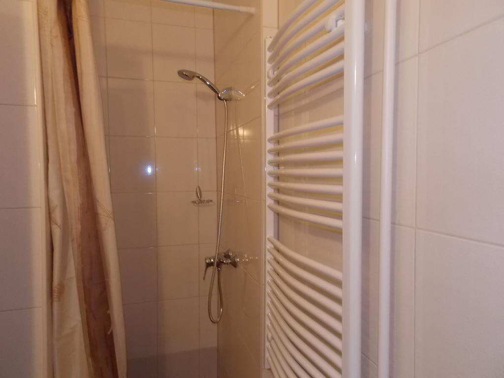 Hotel Family Balatonfoldvar Bagian luar foto