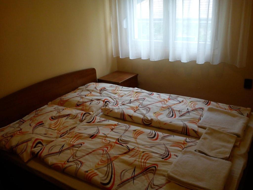 Hotel Family Balatonfoldvar Bagian luar foto